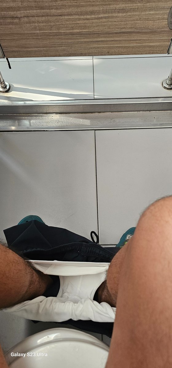 ปั้นนี้ก็เงียบดีนะค้าบบบบบ

พีทีพันเสด็จนอก