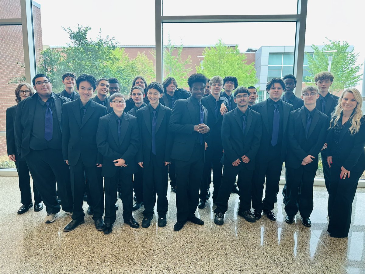 CTChorale's tweet image. We are so incredibly proud of our non-varsity choirs who competed today!
Freshmen select-superior on stage
Non-varsity treble-sweepstakes!
Non-varsity tenor/bass-excelent stage and SR
Non-varsity mixed-sweepstakes!
Great music making was accomplished. Varsity day tomorrow!