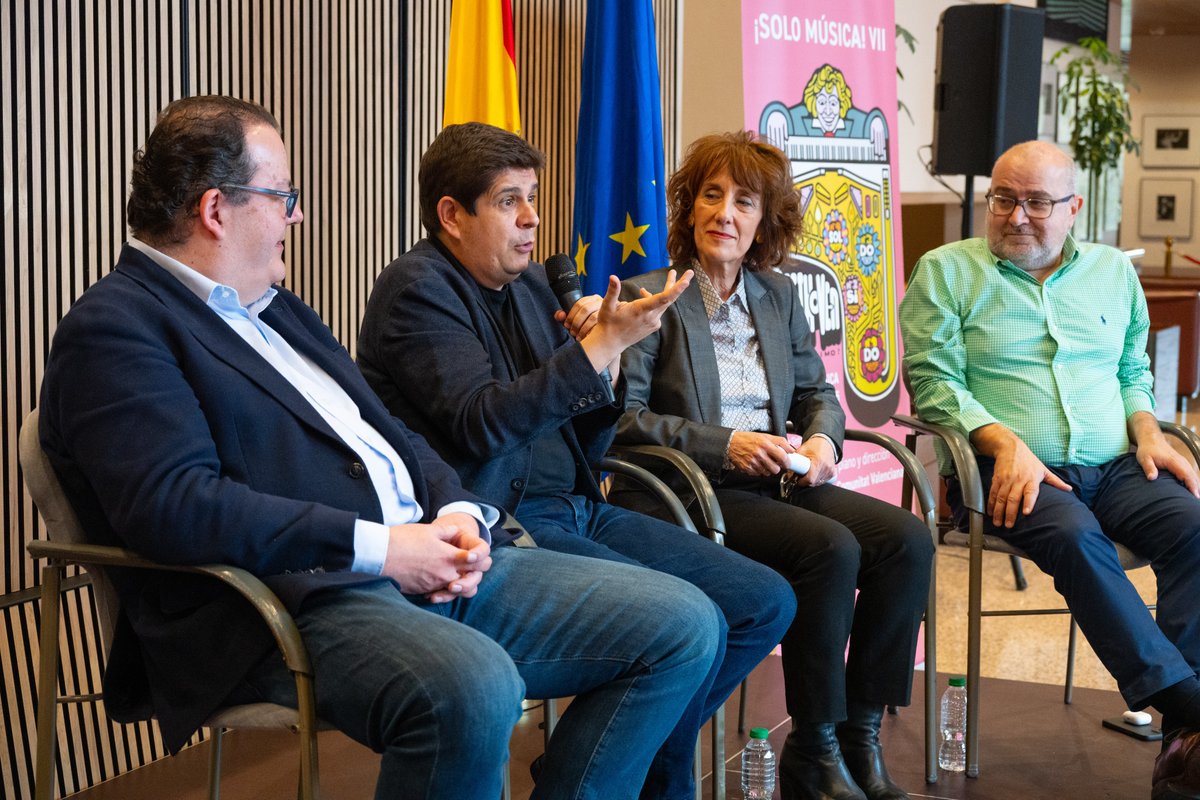 Ayer se presentó la VII edición del Sólo Música organizado por el <a href="/cndm_inaem/">CNDM</a>. El próximo 21 de junio os espero para celebrar el Día de la Música. Dirigiré desde el piano los cinco conciertos de Beethoven con la Orquestra de la Comunitat Valenciana (<a href="/LesArtsValencia/">Les Arts, València</a>).