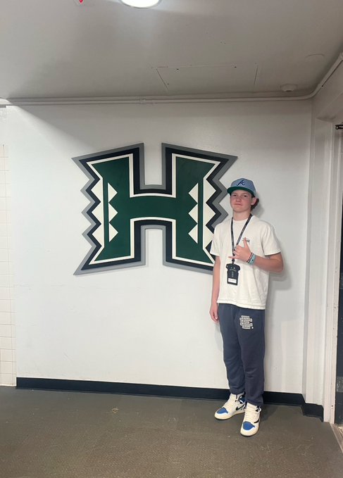 QB <a href="/JamesShumway_QB/">James Shumway</a> spent a day with the Hawaii football program and walked away seriously impressed.