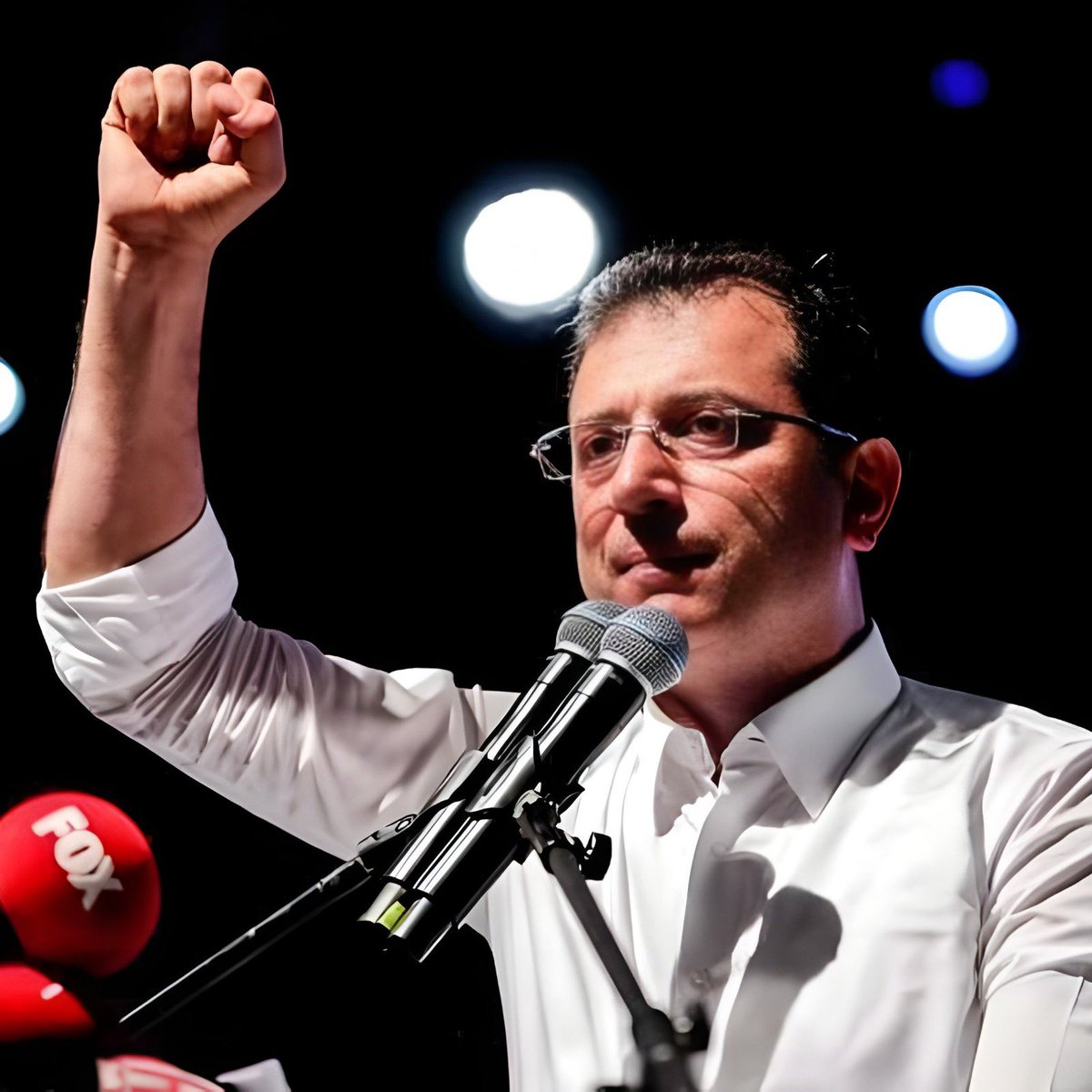 Tam 16 gündür haksız yere tutuklu!

İsnat edilen suçların iftiradan ibaret, suç gibi gösterilen belgelerin kendisinden önceki akp dönemine ait olduğu ortaya çıktı!

Tek suçu mevcut iktidarın başkanını 4 kez yenmiş ve gelecek seçimde Cumhurbaşkanı seçileceğinin kesin olması!..
