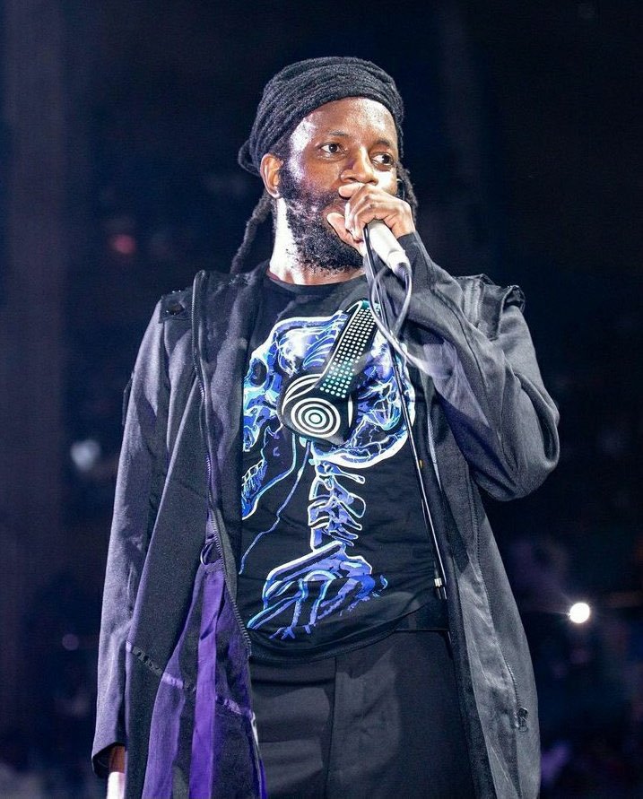 Winky D releases new song Propaganda 

Everytime Winky D releases anything we will show him support, he is our voice

Like and retweet to piss off his critics