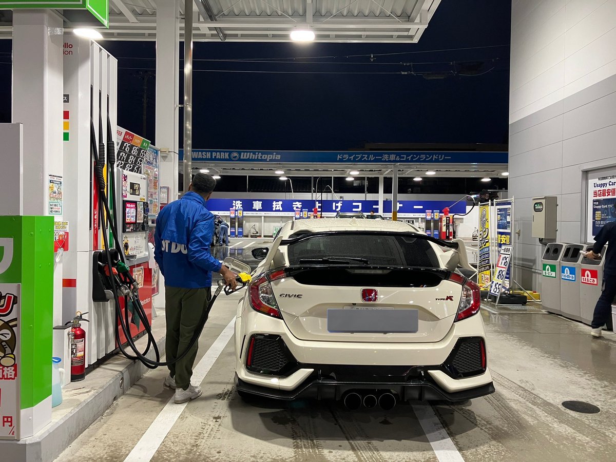 外国人×日本車