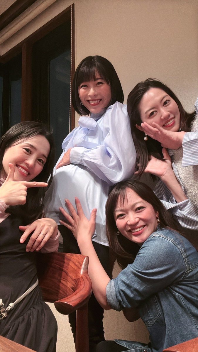 この日もたくさんお腹を撫でてもらいました🤰💓 ふと気付いたけれど