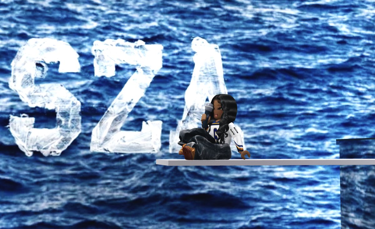 SZA rehearsing for Bloxchella 🌊