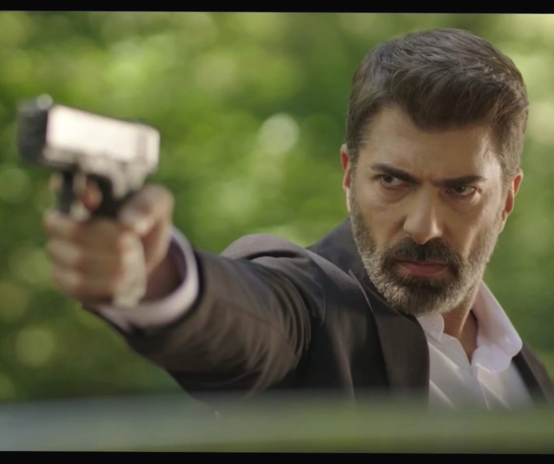 Yakışıklı kahramanım, seni çok seviyorum.

Orhun #Orhun
CenkTorun #CenkTorun