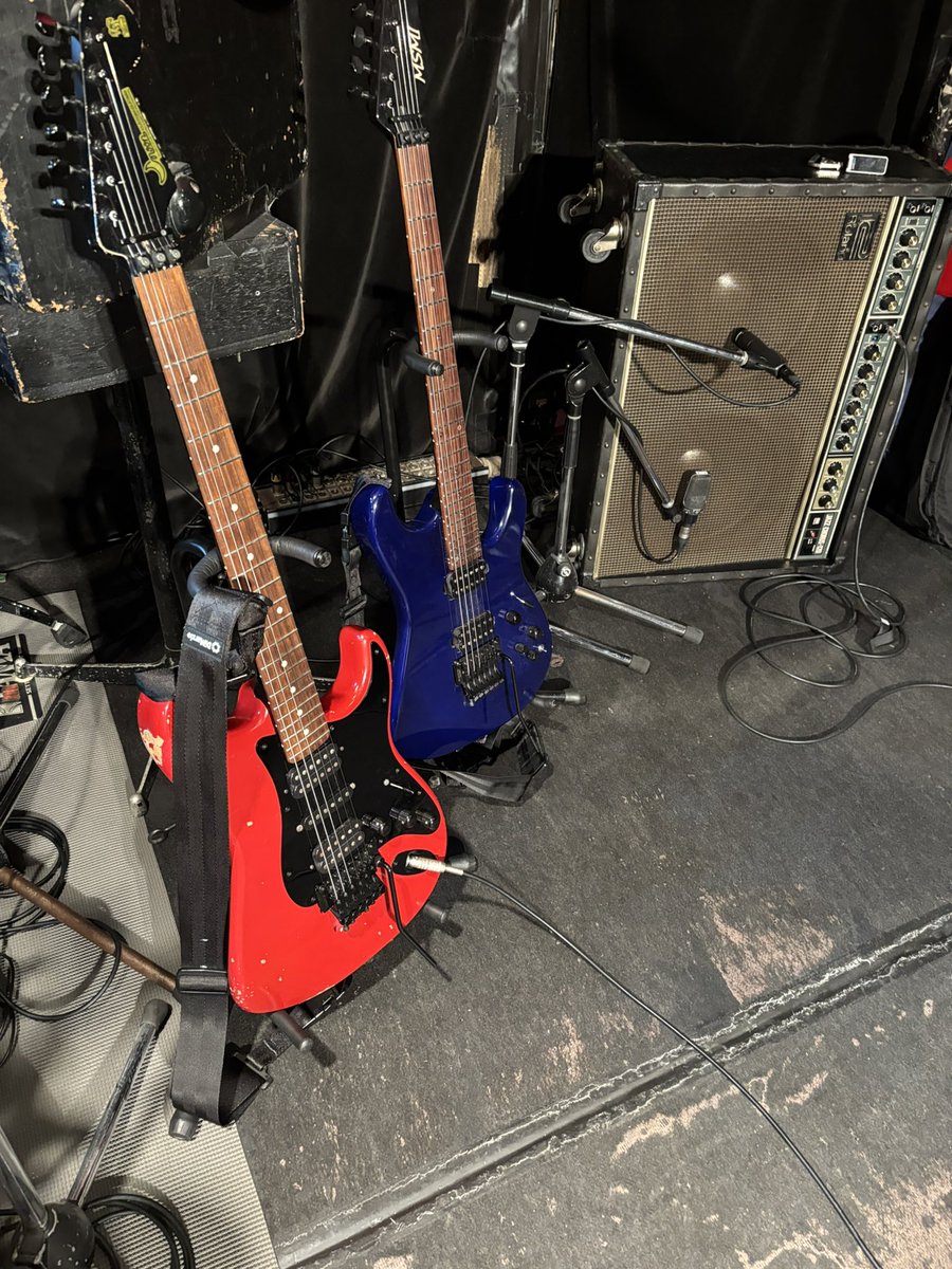 westselection's tweet image. 本日は、スーパードラマー🥁

長谷川浩二氏の還暦ライブ‼️

間もなくリハーサル開始🫡

頑張りまーす✊