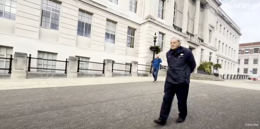 EBMuseum's tweet photo. There's a new ITVX documentary about Dickie Bird, and as you would expect a lot of it was filmed in Barnsley!

We have objects on display  in the museum by the retired International Cricket Umpire who also features in our podcast

https://t.co/xTGmgqMK1C https://t.co/3BOnmuBuQy