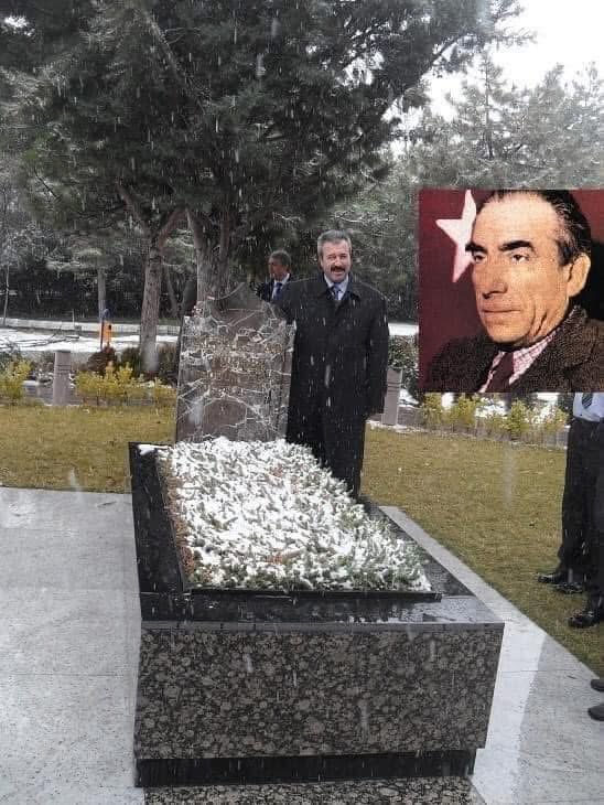 Bilge Lider, Türk İslam Aleminin son Başbuğu  Alparslan Türkeş’i ebedi aleme göçünün 28.yıl dönümünde rahmet, minnet ve şükranla yâd ediyoruz.
 “Ruhun Şad Olsun Türkün Gerçek Başbuğu"