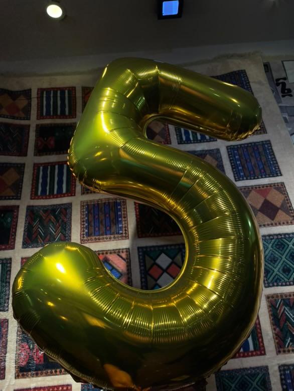 AKLILLCOMPANY's tweet image. 🎉 AKLILL turns 5! 🎂✨ What started as a dream is now a reality, thanks to our amazing community — family, friends, customers, and team. Here&apos;s to the journey from idea to brand! Grateful for your support. Stay tuned for our 5th Anniversary giveaway! 💫 
#AKLILLturns5#Grateful