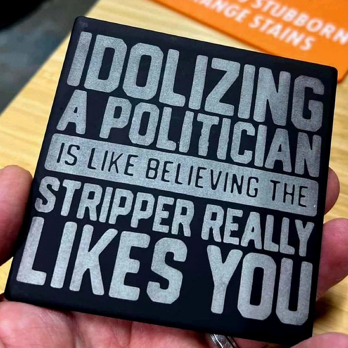 SkylineReport's tweet image. 😂