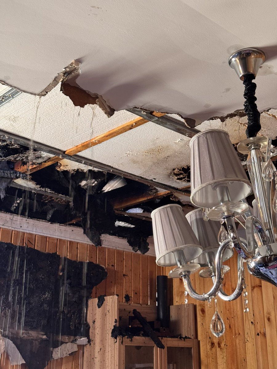 Галыг шуурхай ирж унтраасан Баянзүрх дүүргийн Онцгой Байдлынхандаа баярлалаа.