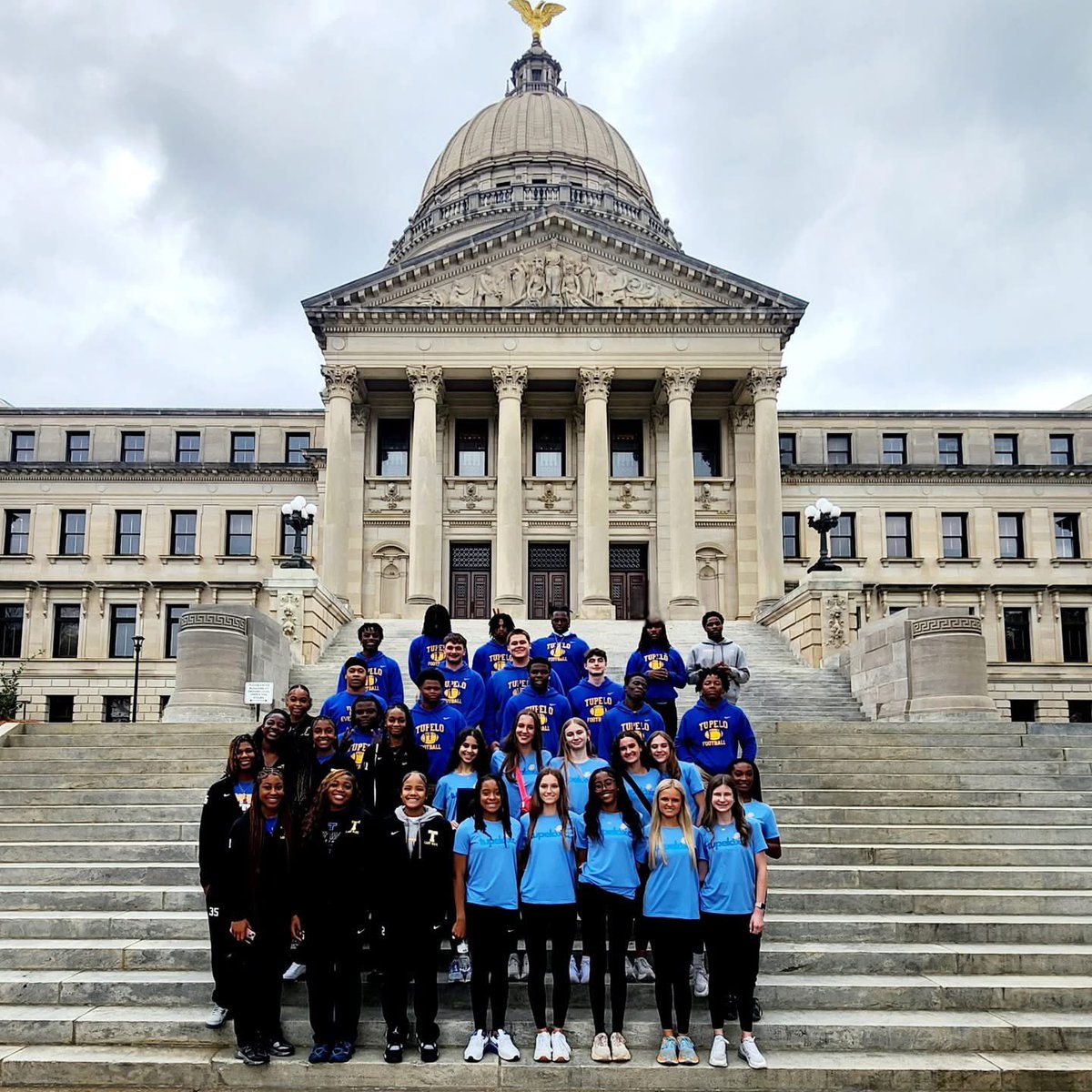 🌊 Champs in Jackson! #LGW

Our 3️⃣ State Champions (Girls XC, Football, &amp; Girls Basketball) were recognized today on the Senate floor! 

Thanks to our senators &amp; representatives for making this possible! 🏆🏆🏆