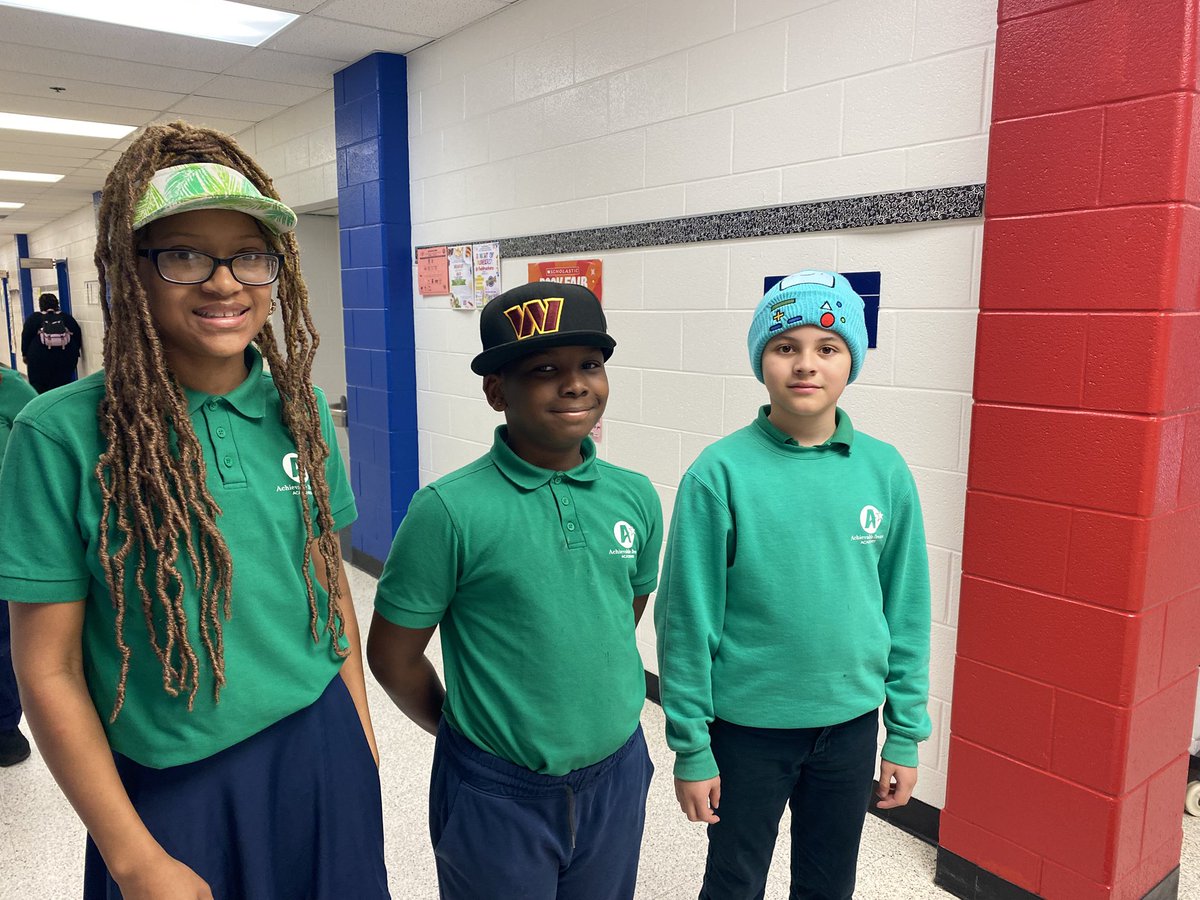 marietculver's tweet image. Hat Day!!! #SpritMonth #MathMonth Hats off for Math! @SeatackDream @vbschools