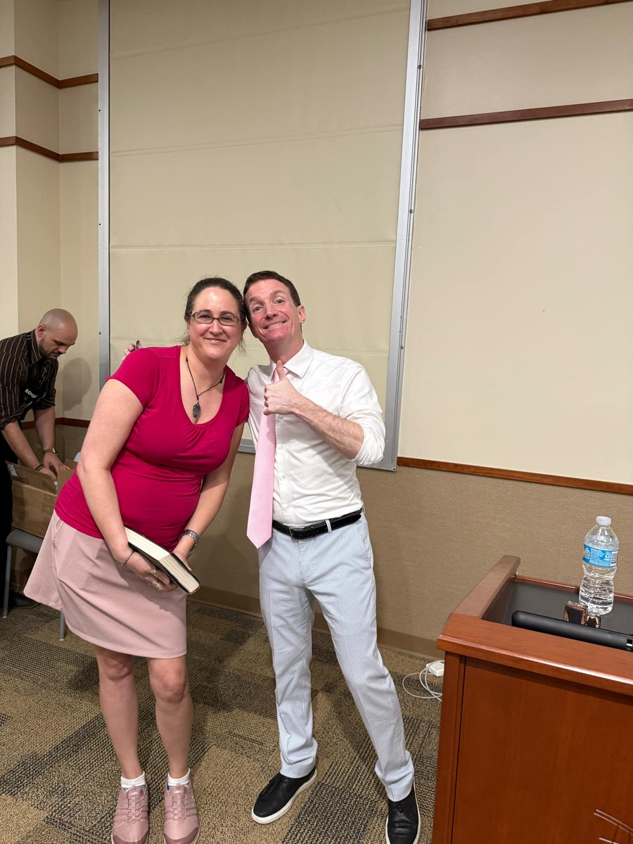 Can't recall the last time I've been SO excited to meet someone! Grady Hendrix gave a phenomenal performance and was gracious and patient with everyone in attendance! What an inspiration!  Highly recommend seeing him if you ever get the chance.