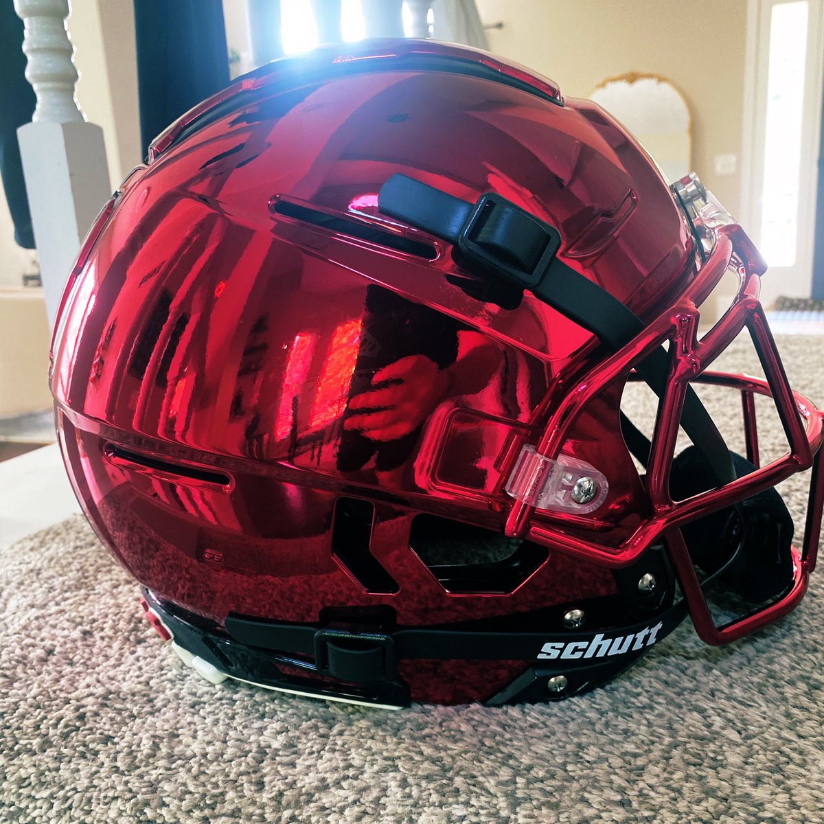 FIRST LOOK ‼️CHROMED OUT #LamarJackson Louisville Cardinals <a href="/schuttsports/">Schutt Sports</a> F7!! #footbal... youtube.com/shorts/tnM_qWv… via <a href="/YouTube/">YouTube</a>