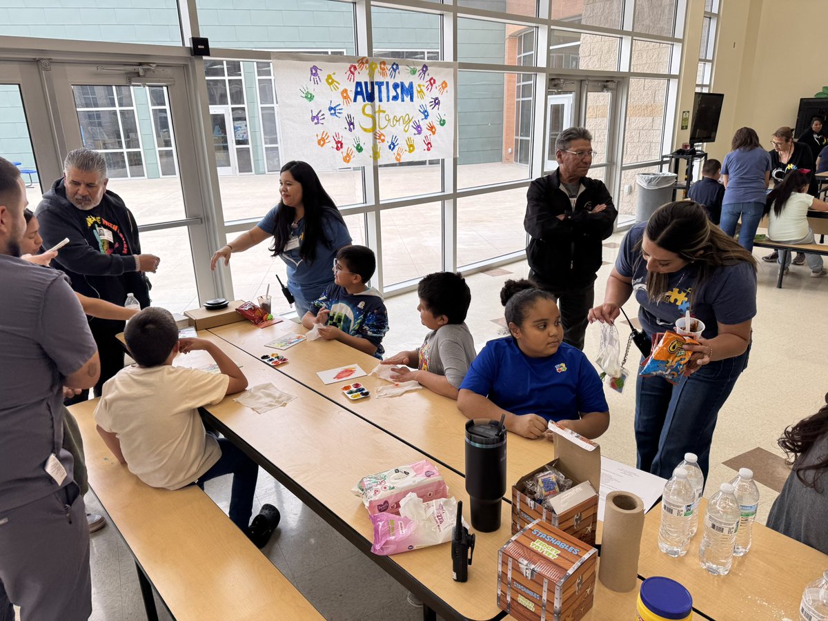 Mrs_StephRent's tweet photo. Shoutout to our amazing DVE SSC teachers &amp; SPED related service team—SLP’s, OT, and Diagnostician!

Working together helps us better support our students with autism.
Through teamwork, we build communication, independence, and trust.

It takes a village—and I’m so proud of ours! https://t.co/ZDLqJycGrz