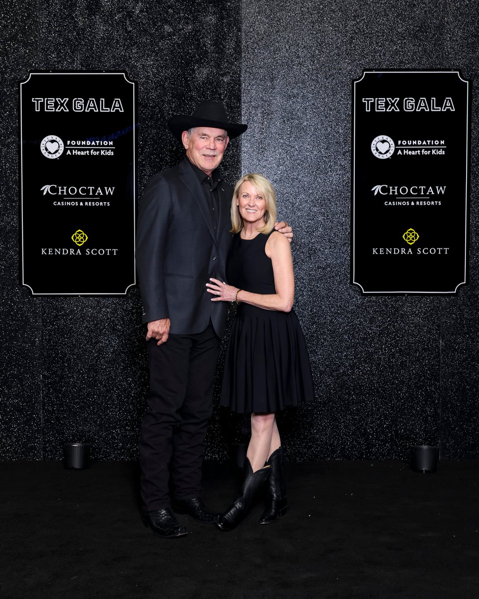 Dressed to the nines for TEX Gala!