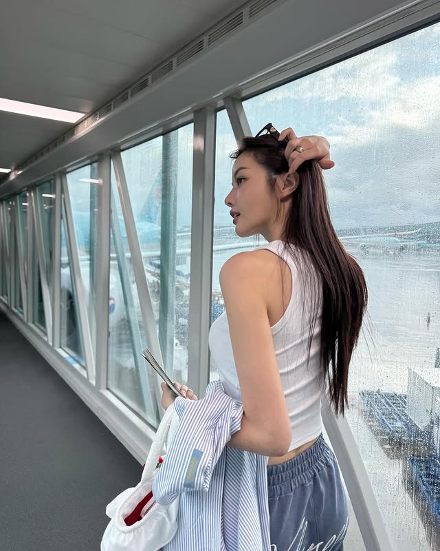 ocyanwave's tweet image. Ga pernah ga semangat kalau diajak liburan.