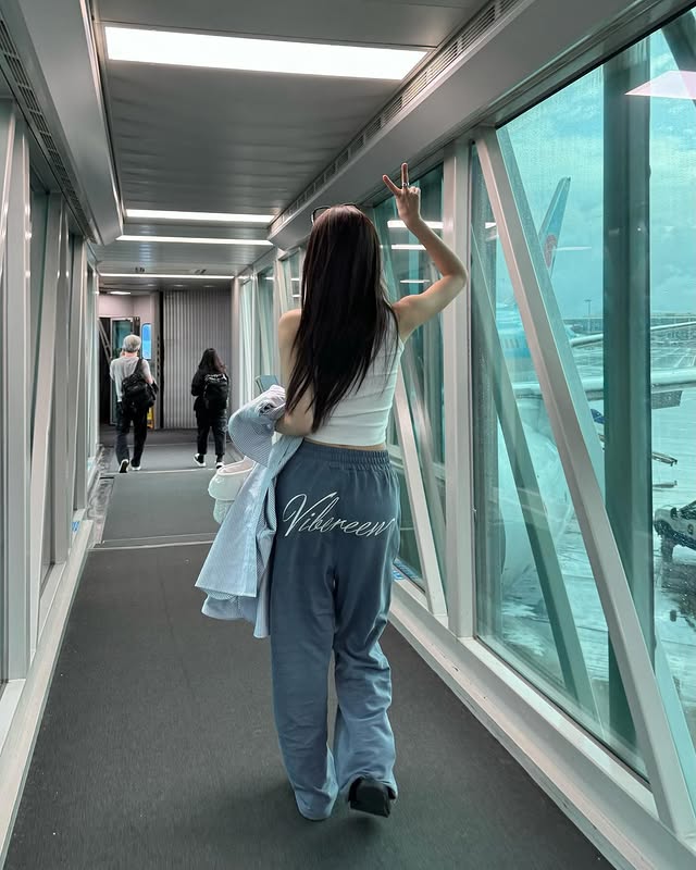 ocyanwave's tweet image. Ga pernah ga semangat kalau diajak liburan.