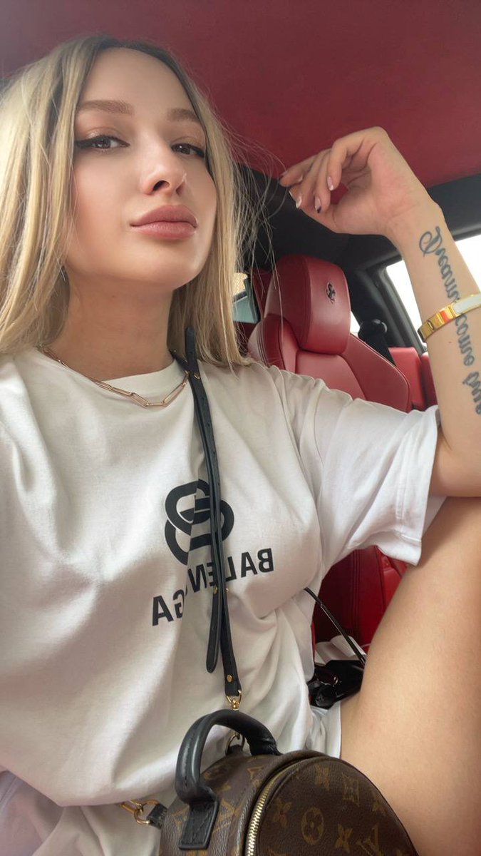 ahmedfiteer's tweet image. I am need a boy older than me .
Hello i am 41 years old , from Los Angles. This is account zangi 1045883375