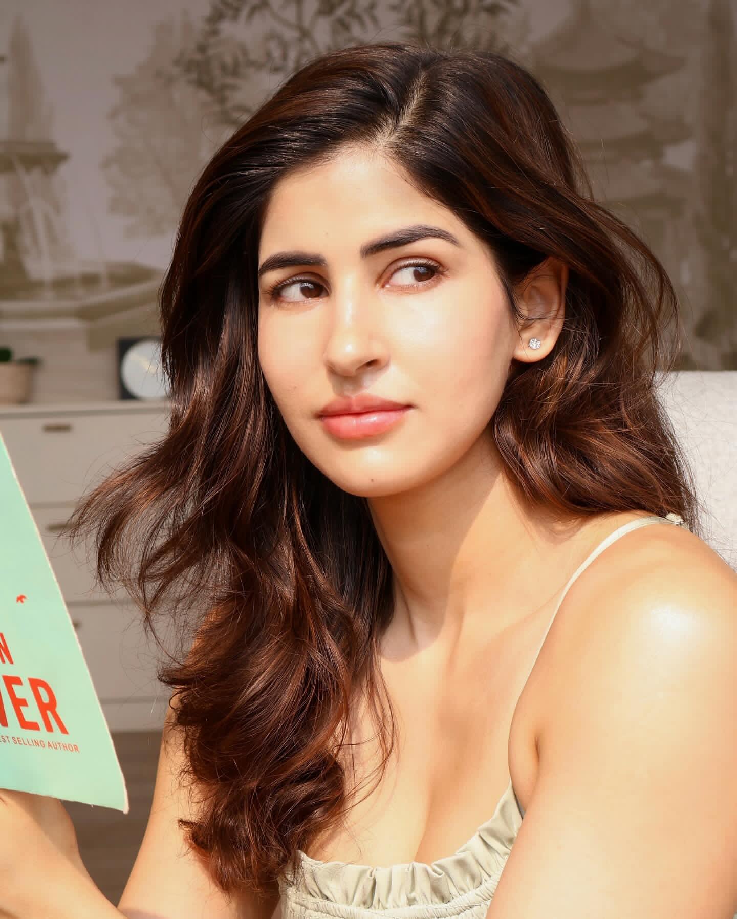 GnqICZKaMAARKtD?format=jpg&name=large