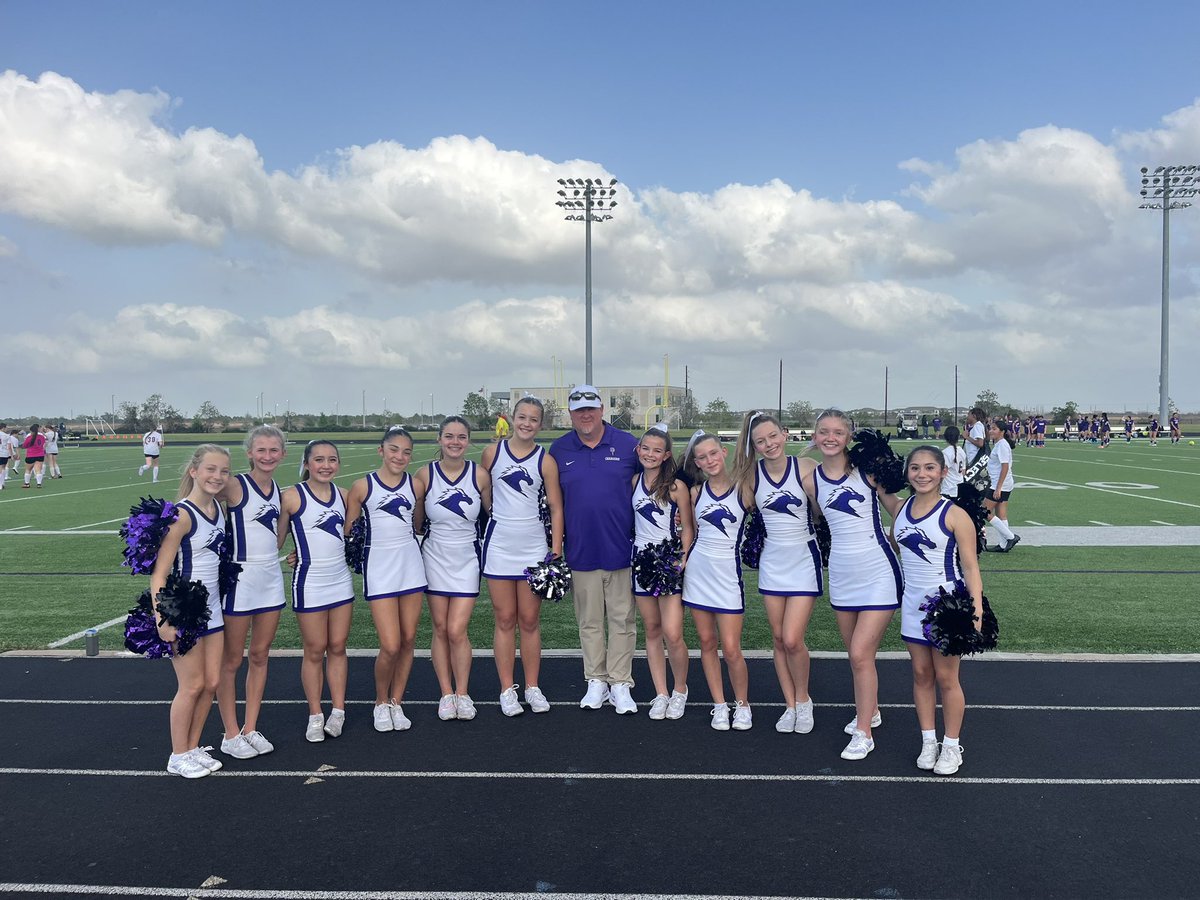 Coach Shorter (@coach_shorter) on Twitter photo Our <a href="/LeamanJH/">Leaman Junior High</a> cheer squad and <a href="/CoachHill_7/">stephen.hill</a> supporting our <a href="/DLJHChargers/">DLJH Boys Athletics</a> and <a href="/DLJHLadyCharger/">DLJH Girls Athletics</a> soccer teams tonight.
#TheChargerWay Our <a href="/LeamanJH/">Leaman Junior High</a> cheer squad and <a href="/CoachHill_7/">stephen.hill</a> supporting our <a href="/DLJHChargers/">DLJH Boys Athletics</a> and <a href="/DLJHLadyCharger/">DLJH Girls Athletics</a> soccer teams tonight.
#TheChargerWay
