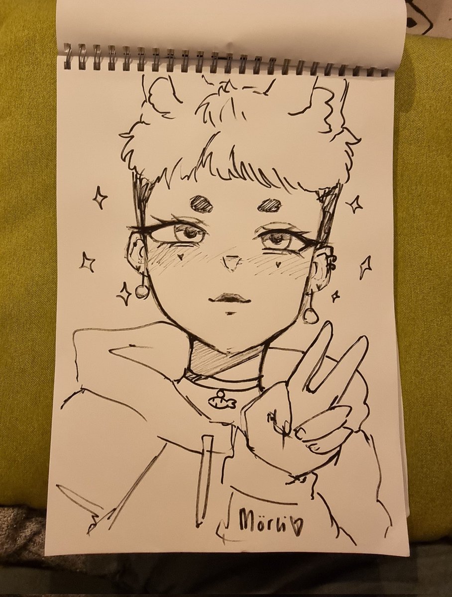 LBM war nice.Mega tolle Leute wiedergesehen. Und eine davon ist diese hier. Und weil sie kein Insta hat eben HIER zusehen.
Ohne Skizze. Posca und lets Go.
Wiiieee übertrieben krass!!
<a href="/MoerliArt/">Mörli 🔞 Vtuber/Vartist</a> 
War satisfying dir dabei über die Schulter zu schauen :3
Dankeschön.