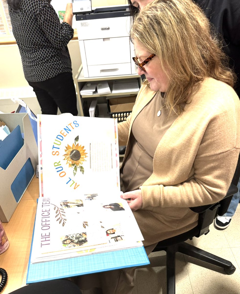 Ms Sequeira (@ms_scsequeira) on Twitter photo Saying Goodbye to our amazing and sweet Ms. Scorziello. We wish you everything beautiful as you begin this new chapter of your life. We love you!! God bless you! <a href="/CNEWM_DPCDSB/">St. John Henry Newman CES</a> Saying Goodbye to our amazing and sweet Ms. Scorziello. We wish you everything beautiful as you begin this new chapter of your life. We love you!! God bless you! <a href="/CNEWM_DPCDSB/">St. John Henry Newman CES</a>