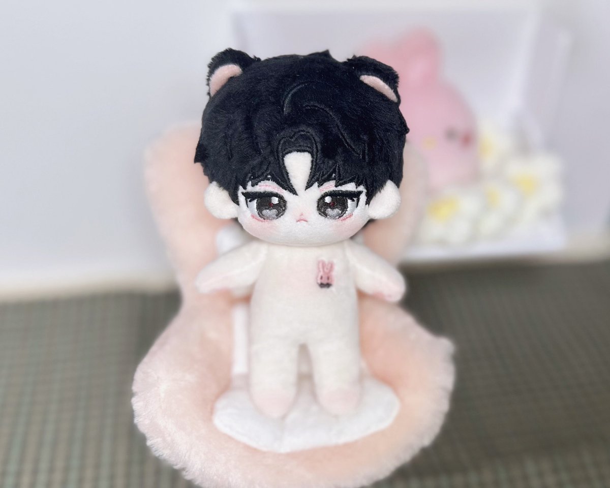 #RT
🥳 오늘을 기념하여 🎉🎉
RT 해주신 한 분을 추첨하여 [담담솔]을 보내드립니다

당첨 발표는 다음 주 월요일 (04.07) 밤입니다! 

모두 행복한 봄 되세요🌷