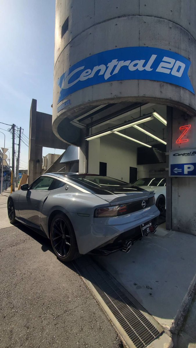 Central201's tweet photo. RZ34
Muffler replacement
before and after

#central20 #fairladyz #z32 #z33 #z34 #rz34 #nissan #日産 #nissanfairladyz #zsport #300z #350z #370z #400z #nissanz #jdm #jdmculture #vqlife #z_owners #zociety #zocietyjapan #znation  #jdmlifestyle #jdmgram #jdmcars #stancenation #zcon https://t.co/gqnyN6sPPb
