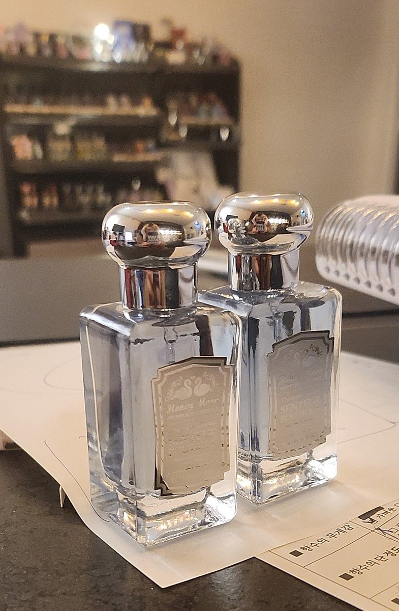 makye_perfume's tweet image. [RT이벤트]
봄이 온 기쁜 날입니다...!
RT해주신 한 분을 추첨해 오마카세 향수 하나를 보내드립니다!!!!!!