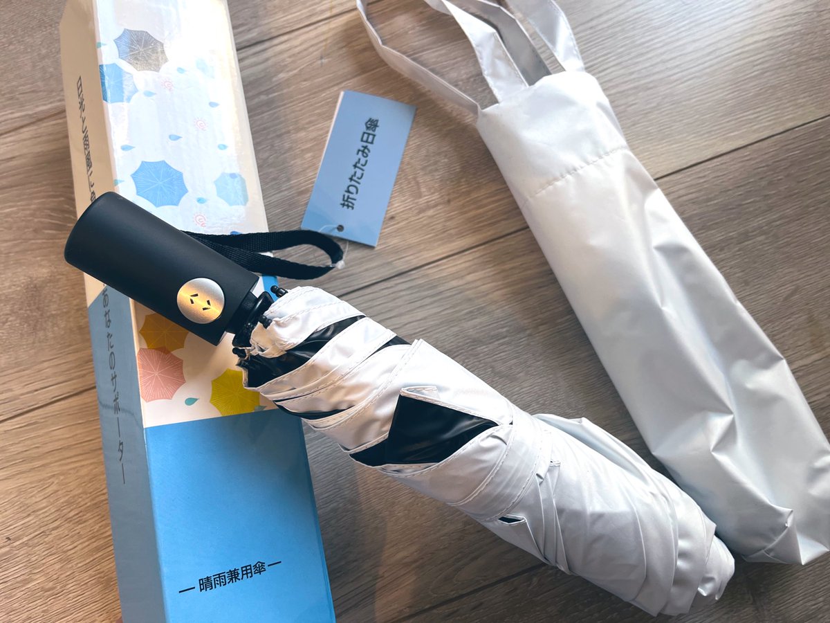 ___om23's tweet photo. #CALLC(@CallcSupport)様より、ワンタッチ折り畳み傘をいただきました🥺✨
晴雨兼用になっていて、カバーもついており軽いのでとっても使いやすいです🙌💗大さも充分で骨組みもしっかりしているのでこの春先、梅雨など活躍間違いなし☂️💫
本当にありがとうございました🙏🥹💞
#おうりんの当選報告🍏 https://t.co/zGpfskyRAX