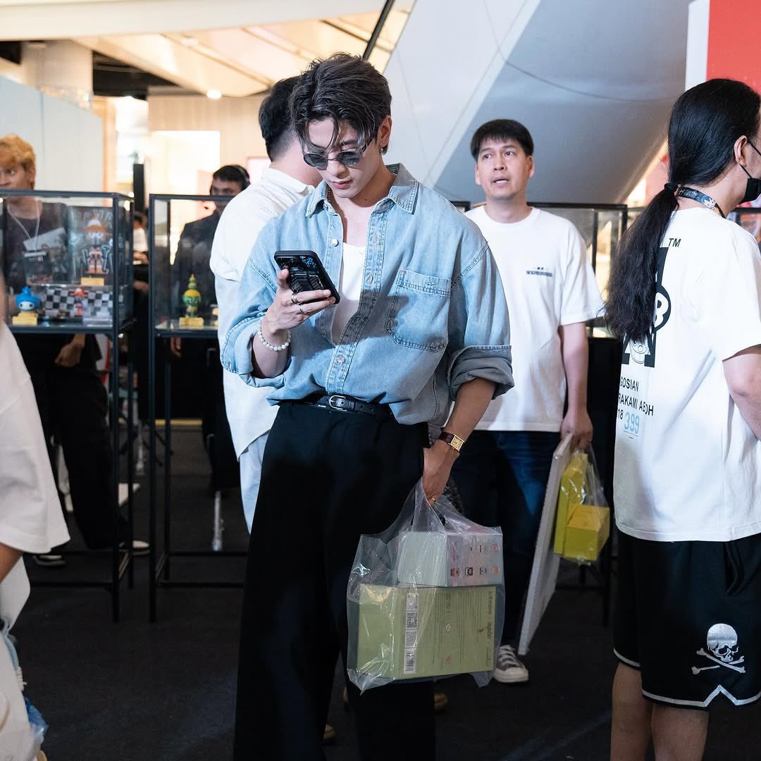 มอมอนอ ༘ ꕁ 7 พฤษภาวันเกิดปอร์เช่มีเลือดรักนักฆ่า tweet media