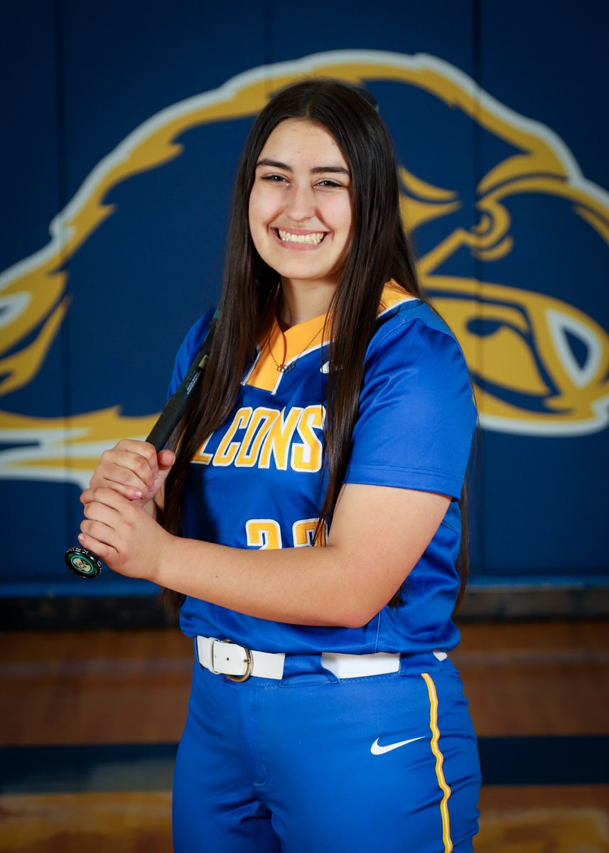 Softball_OSHS's tweet photo. @HayliHoufek12 The Falcons out hit SMS 12 to 4 in the game. They were led offensively by sophomore, Gabby Frantz who went 4 for 4 with two doubles and freshman, Ava Swanson who went 2 for 2 with a double, 4 RBI's and two walks. https://t.co/IJtjnAEiKX