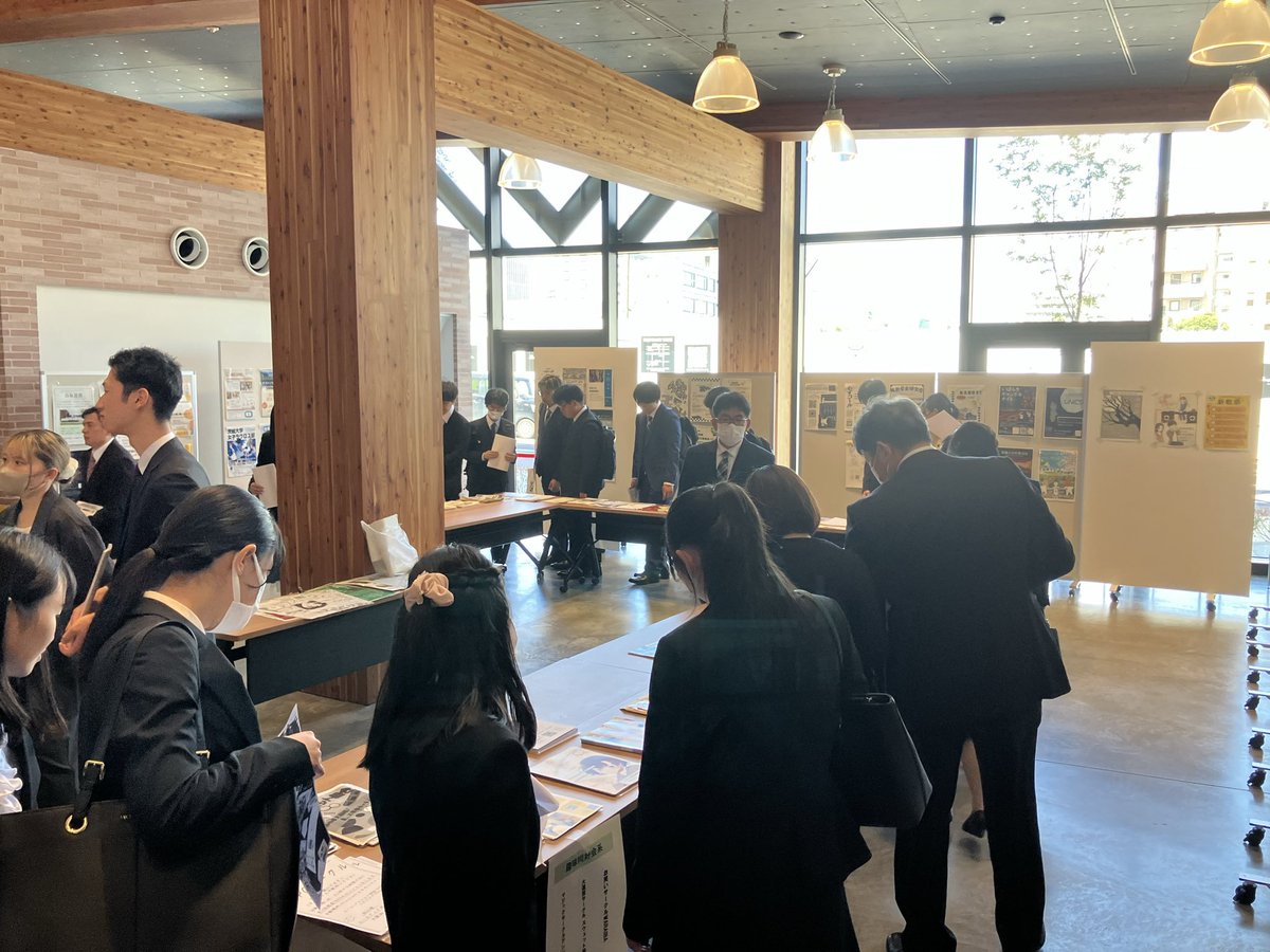 入学式前の新歓祭ブースの様子です！
多くの方にご覧頂き誠にありがとうございます
入学式後も新歓祭ブースございますので、お時間あればお越しください！！

#茨大新歓祭2025
#茨城大学入学式
#春から茨大