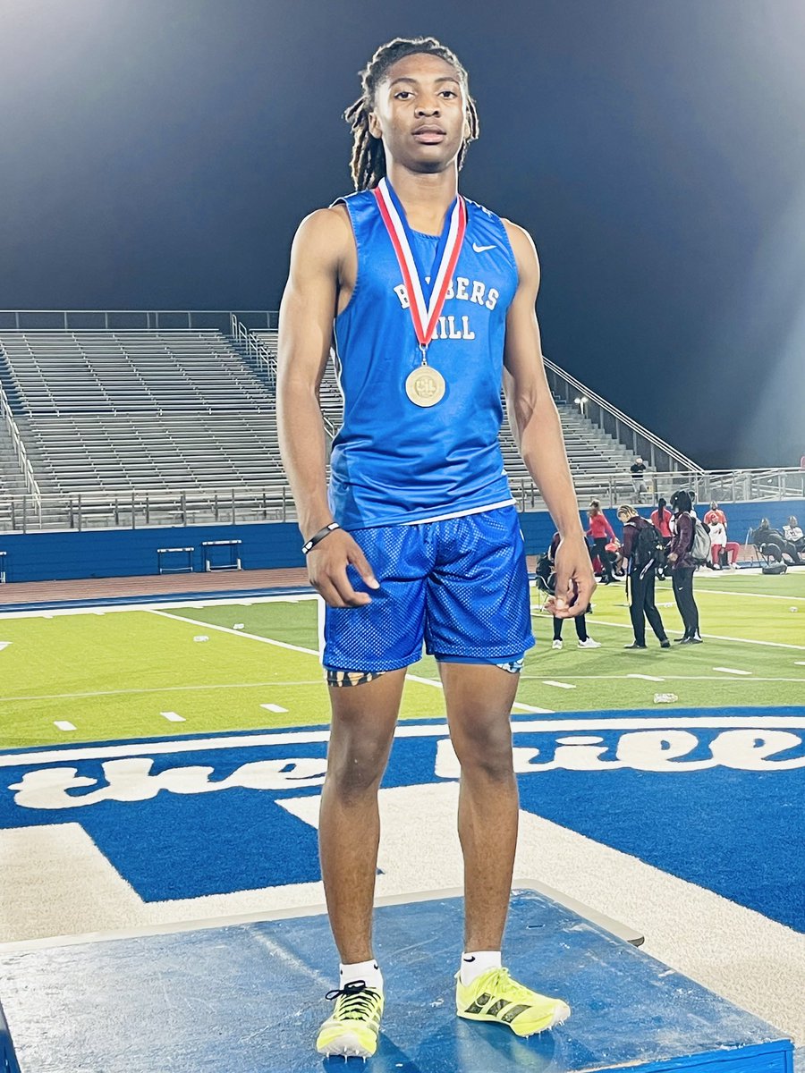 Barbers Hill 🦅 Girls Cross Country/Track & Field (@bhhseagletrack) on Twitter photo BIG CONGRATS to Kaegan Morton for knocking off 2 of the oldest records on the board!!! Yesterday, he set a new record of 10.30 in the 100m (off with 1998) and today, 21.13 in the 200m (down goes 1997)! He was also 19-5A Champion🥇in both events. What a meet!!! <a href="/BH_Athletics/">Barbers Hill Athletics</a> BIG CONGRATS to Kaegan Morton for knocking off 2 of the oldest records on the board!!! Yesterday, he set a new record of 10.30 in the 100m (off with 1998) and today, 21.13 in the 200m (down goes 1997)! He was also 19-5A Champion🥇in both events. What a meet!!! <a href="/BH_Athletics/">Barbers Hill Athletics</a>