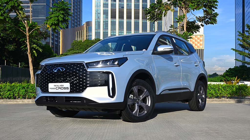 carguideph's tweet image. .@cheryautoph confirms arrival of sub-million Tiggo Cross and 2 other new offerings at MIAS. #MIAS #CheryAuto #CheryAutoPhilippines #CarGuidePH 
carguide.ph/2025/04/chery-…