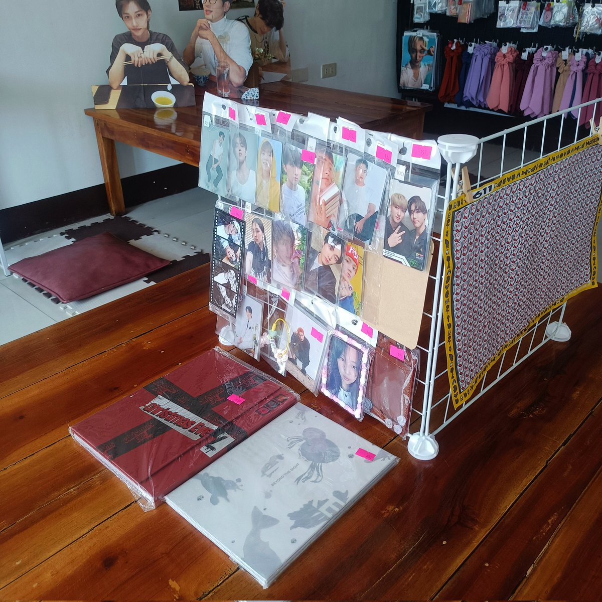 District 9 K-Merch Cafe tweet media