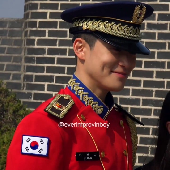 adore_jjh's tweet image. so handsome 🫶🏻