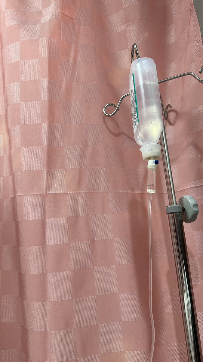 قلت لواحد فيني ولا فيك ولعلها ساعة استجابة