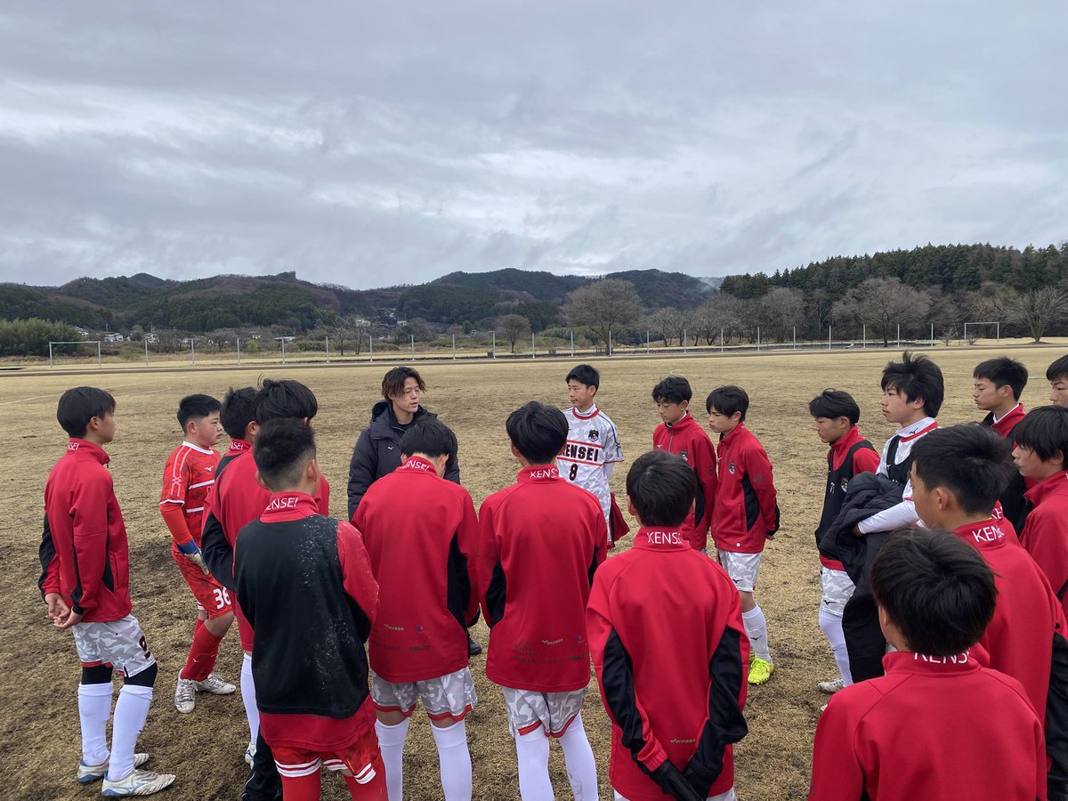 U14栃木遠征終了

いい事も悪い事もありました。
それをどう自分の力にするか
しっかり自分に矢印むけて行こう‼️
対戦いただいたチームの皆様
運営の皆様
三日間ありがとうございました🙇‍♂️
#FujinomiyaCity
#総合スポーツクラブ
#サッカー
#ジュニアユース