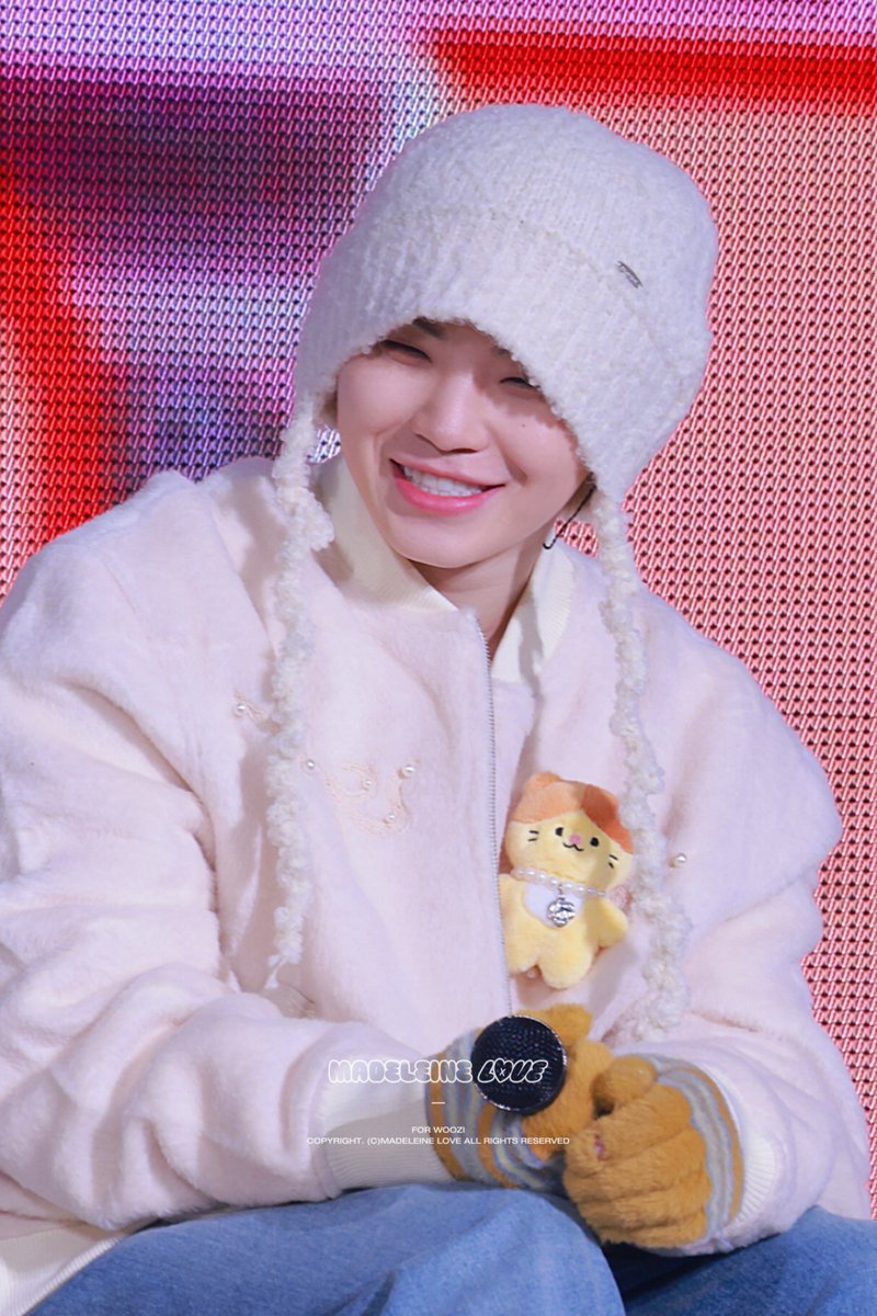 #RT

너무 너무 기쁜날입니다 !! ( ˶’ᵕ’˶ )
기분이 좋은 관계로 추첨 세분께
고양이 인형 키링 보내드립니다 ☺️