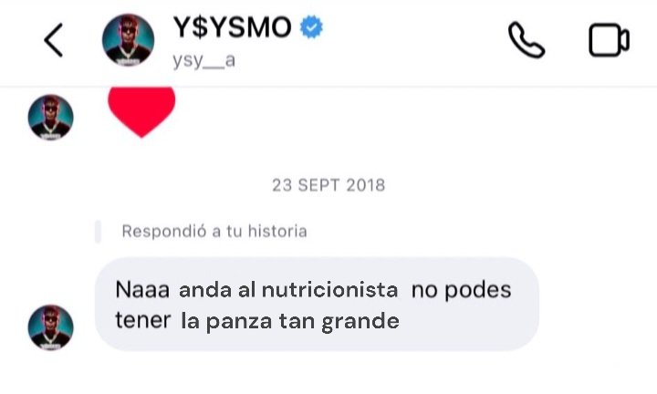 _Sark0_'s tweet image. lo gorda q esta mi gata por el amor de dios soy este