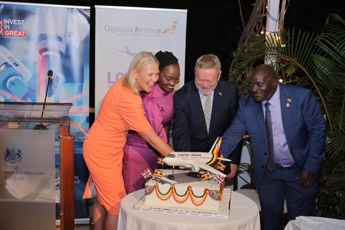 UKinUganda's tweet photo. ✅Connecting People
✅Connecting cultures
✅Connecting economies
 
This is what the new direct flight to 🇬🇧 by @UG_Airlines will achieve.
 
@Lord_Collins was delighted to celebrate the possibilities at a business reception with 🇺🇬Ministers, top 🇺🇬exporters etc,

#GoFarGoTogether https://t.co/eHru07CqhB