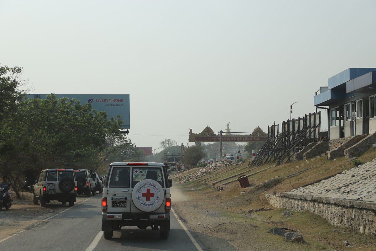 MyanmarRedCross's tweet image. 🚨 MRCS humanitarian assistance from the reinforcing #earthquake #Deployment Team has been in place in #Sagaing since April 2.

We are continuing to deliver vital humanitarian support to communities in need. ❤️‍🩹