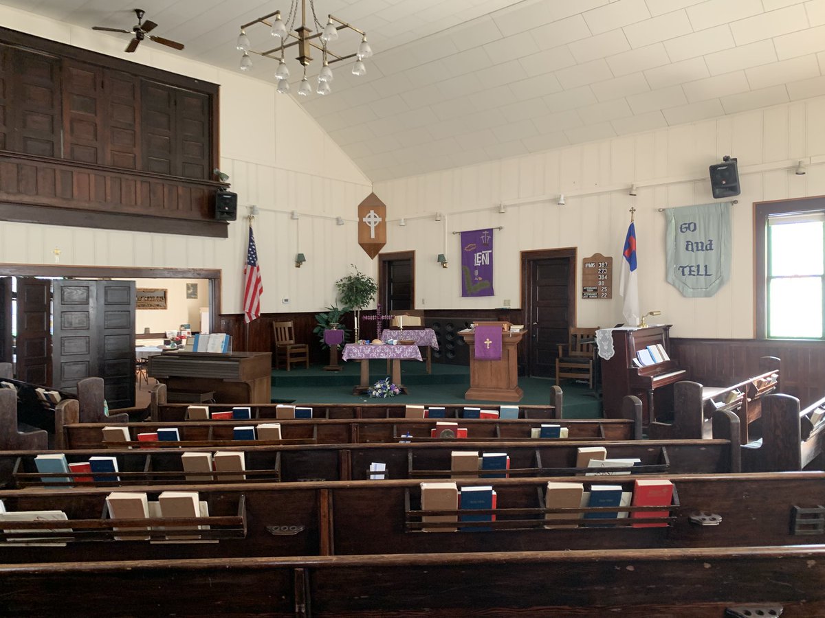 bigDanK1280's tweet image. The inside of my church in the Lenten purple color. The color motif will change to white at Easter.
#PCUSA