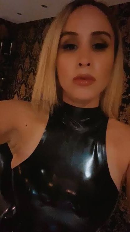 RileyR27465's tweet image. ✨️✨️✨️💔can never be broken