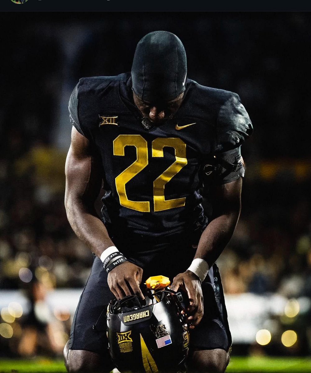 Wishing my favorite rb a very happy and blessed birthday. May the Lord our God continue to order your steps and you stay on the path He has created for you, love you always and forever 
~Mom
My #22 is twenty-two on today. Y’all wish him a happy and blessed birthday.
$datboymy1es