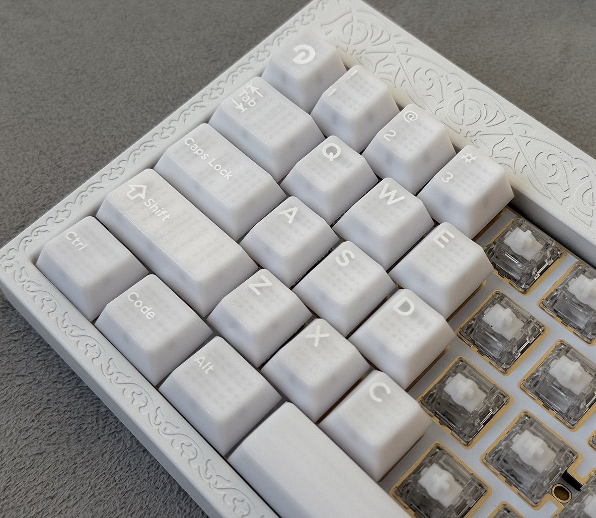 case Pipistudio PP60 V2 keycap Domikey Pearl 痺れる